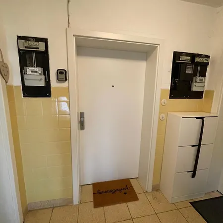 Sonniges Apartment, W-Lan, Parkplatz, Autobahnnah, S-Bahn , Messe Ulm Zewnętrze zdjęcie