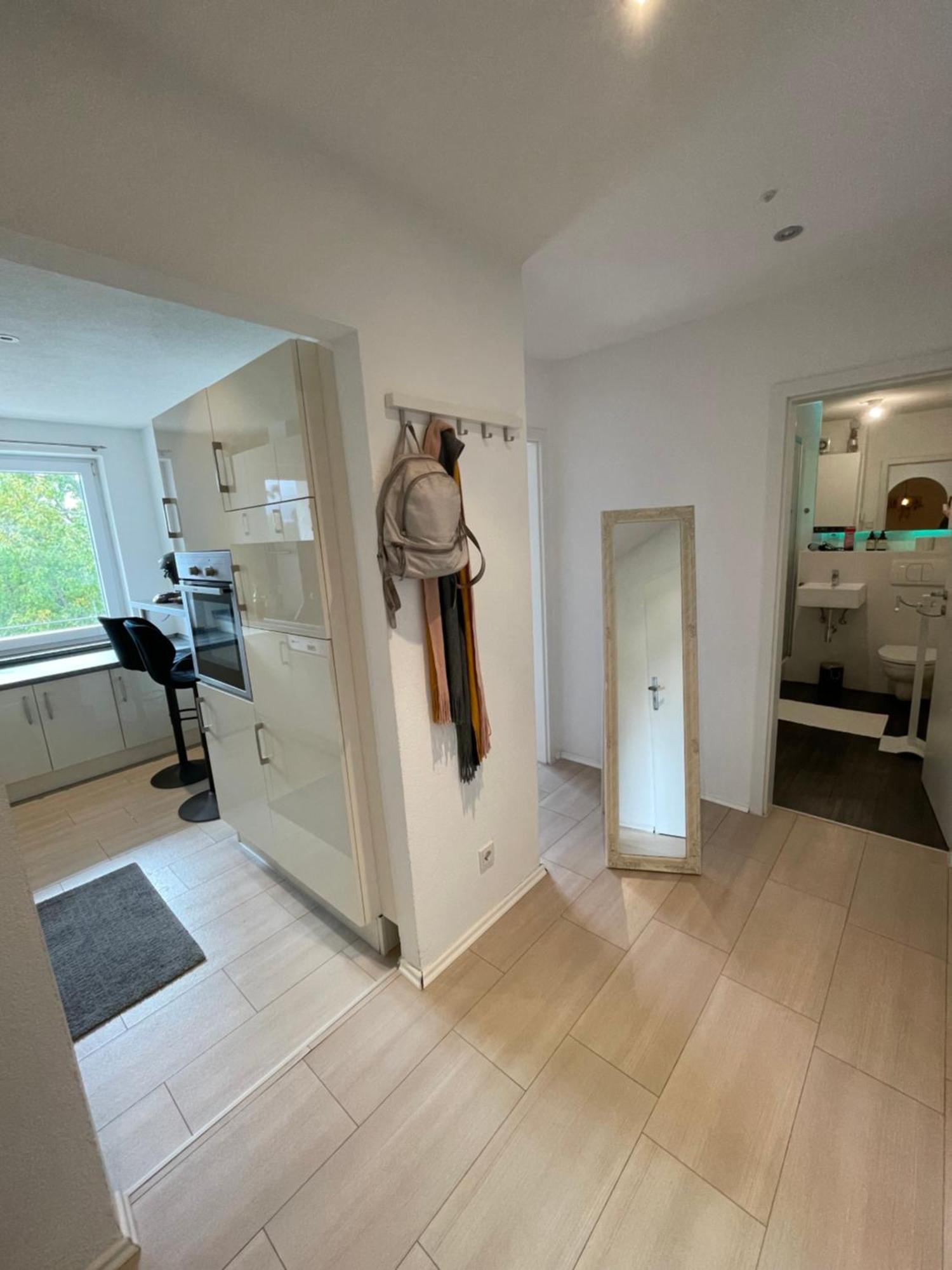 Apartment Sonniges Apartment, W-lan, Parkplatz, Autobahnnah, S-bahn , Messe *