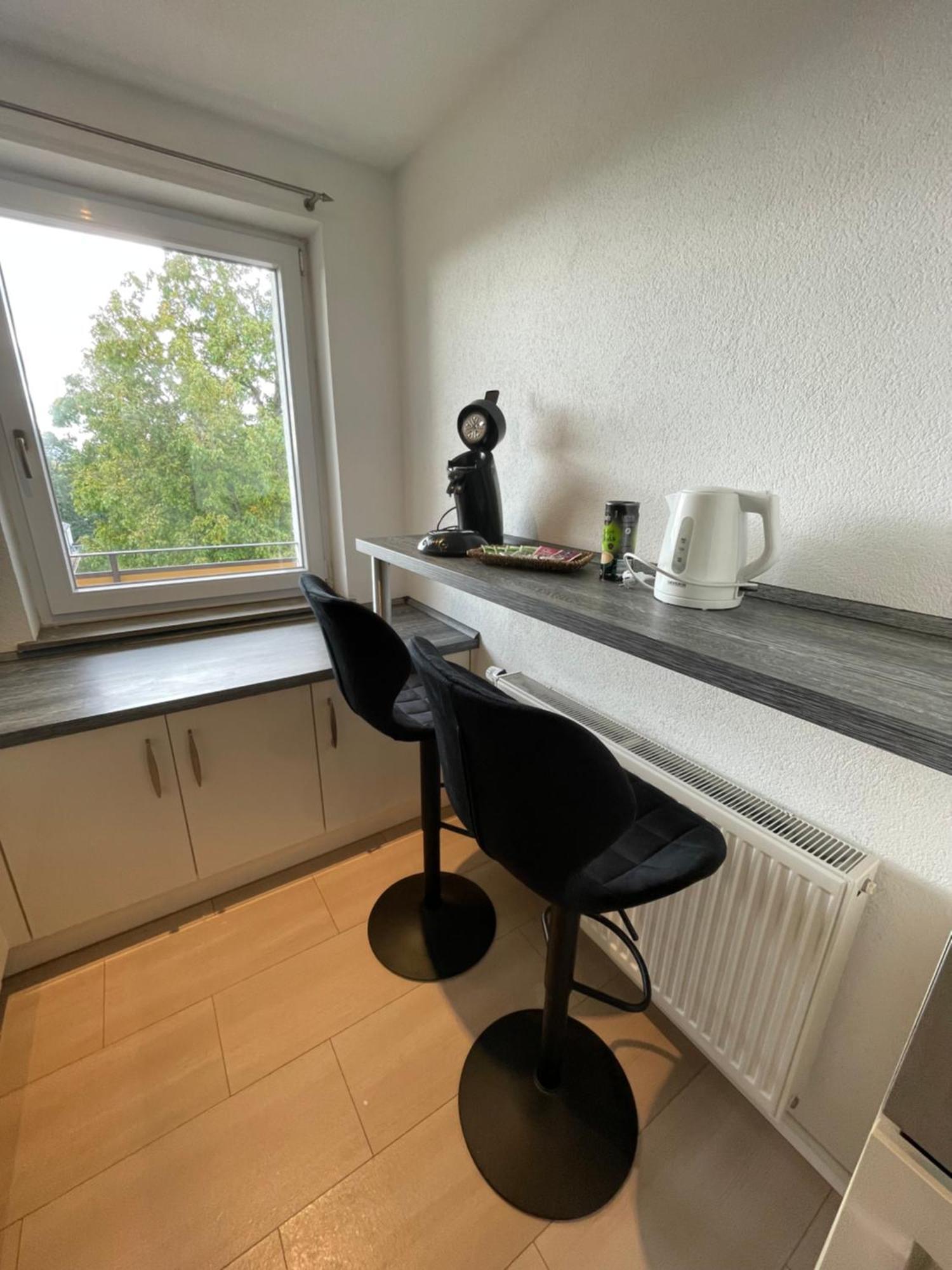 Sonniges Apartment, W-lan, Parkplatz, Autobahnnah, S-bahn , Messe * Ulm