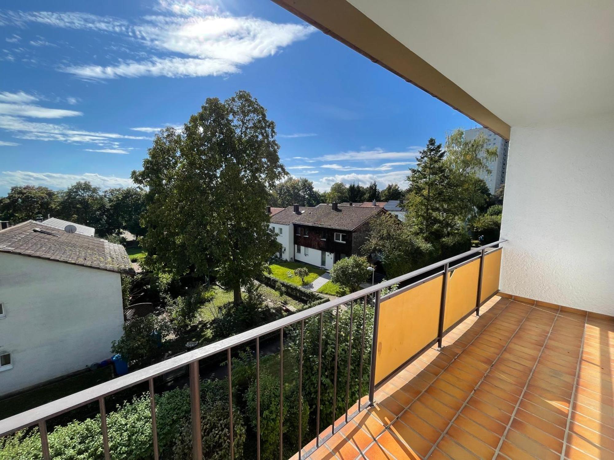 Sonniges Apartment, W-lan, Parkplatz, Autobahnnah, S-bahn , Messe