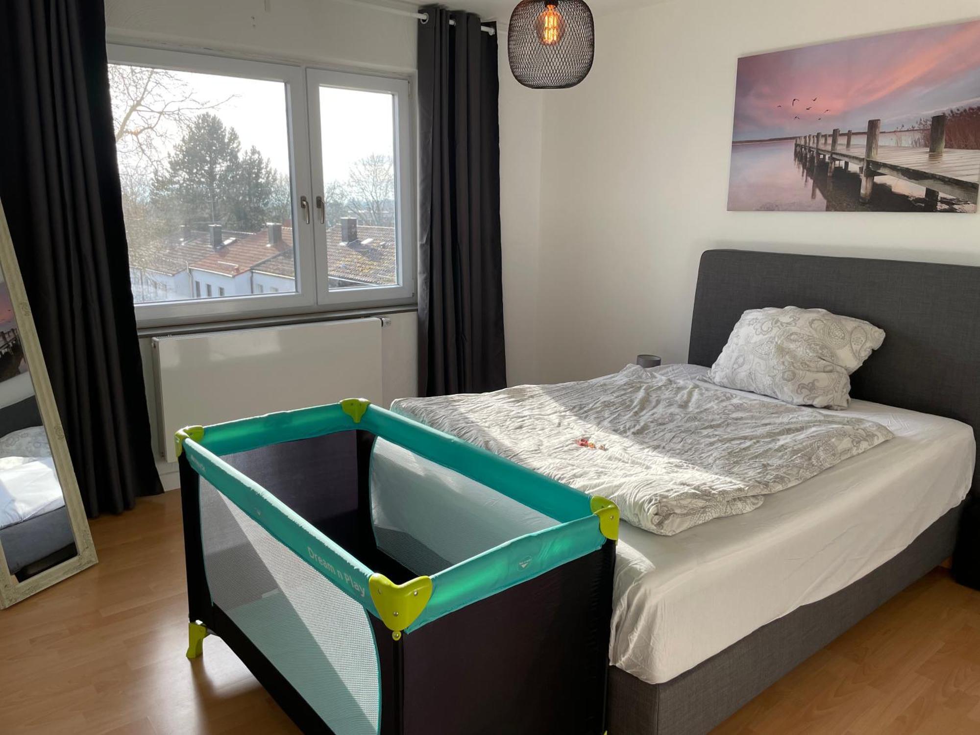 Sonniges Apartment, W-lan, Parkplatz, Autobahnnah, S-bahn , Messe Ulm